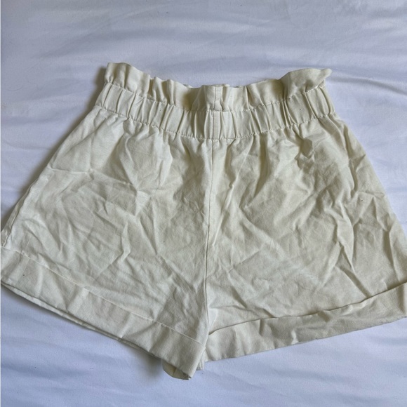 linen short from Mimz - Picture 1 of 1